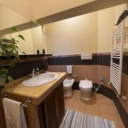 Ampio In Pieno Centro Storico. Apartment